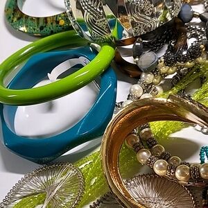 Vintage Jewelry Grab Bag or Craft Lot #GP984